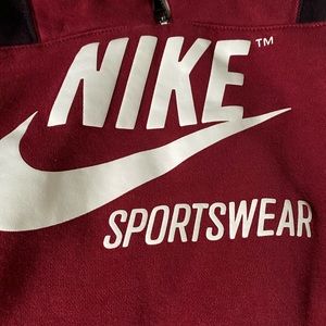 Nike half zip crew sweatshirt